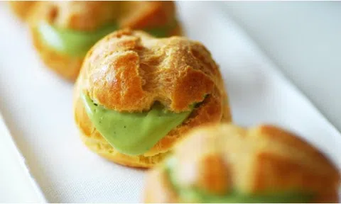 Công thức làm bánh su kem nhân trà xanh thơm ngon, đẹp mắt