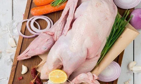 5 bước đơn giản để nấu món vịt om me chua chua dịu ngọt