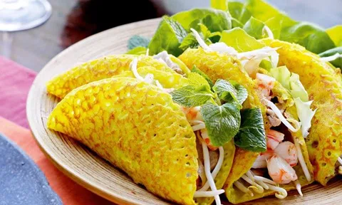 Bánh khoái - Món ăn vạn người mê ở xứ Huế