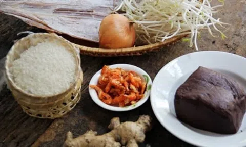 Đầu tuần nấu cháo mực thơm ngon bổ dưỡng cho cả nhà