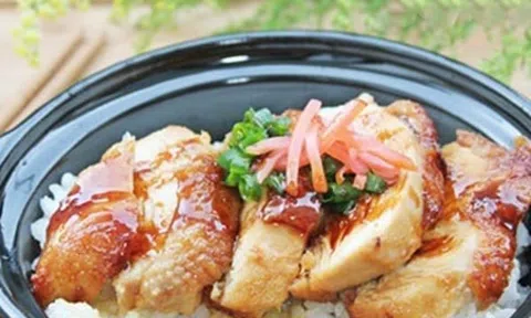 Đầu tuần thử ngay cơm gà kiểu Nhật ăn là nghiền