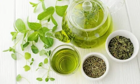 5 thức trà thảo mộc tốt cho sức khỏe trong mùa Thu