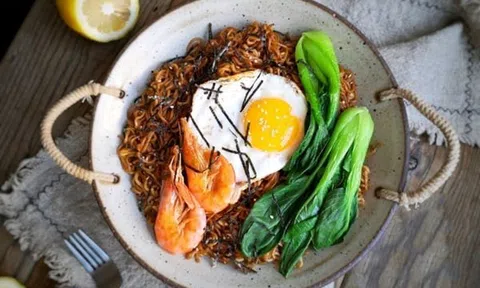 3 "chiêu" làm mì xào mềm dai, đổi khẩu vị cho cả nhà