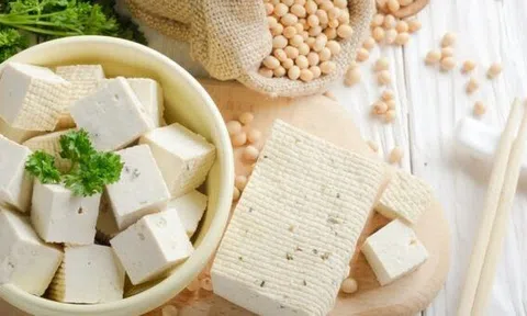 Mẹo bảo quản đậu phụ cả tuần vẫn tươi ngon, không bị chua