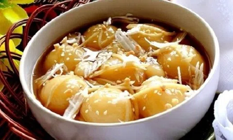 Trời trở rét, nấu ngay nồi chè trôi nước nhân đậu xanh cho cả nhà ấm bụng