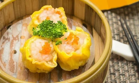 Làm nhanh món dimsum nhân tôm thịt chuẩn vị người Hoa