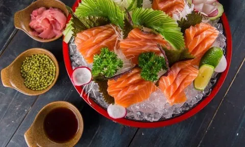 Mẹo chế biến gỏi cá hồi kiểu Nhật chuẩn vị, không tanh