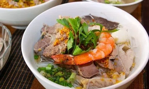 Học nấu hủ tiếu Nam Vang ngon nổi tiếng miền Nam Bộ