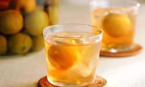 Cách ngâm rượu mơ tại nhà đúng chuẩn