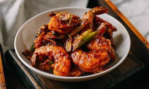 Cách làm tôm chiên sốt cà chua đậm đà, ngon khó cưỡng