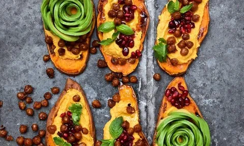 Tuyệt tác từ quả bơ làm "dậy sóng" Instagram