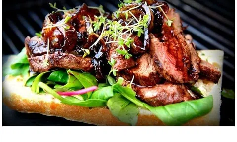 Muốn bò nướng ngon, bạn cần học ngay "bí quyết" ướp thịt này
