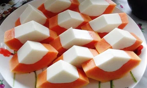 Cách làm thạch sữa dừa đu đủ mềm mịn, thơm mát