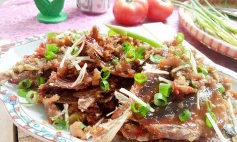 Cách làm cá chỉ vàng rim mắm tuyệt ngon đổi vị cho bữa cơm của gia đình bạn