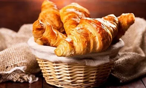 Công thức làm bánh sừng bò xốp - giòn - ngon