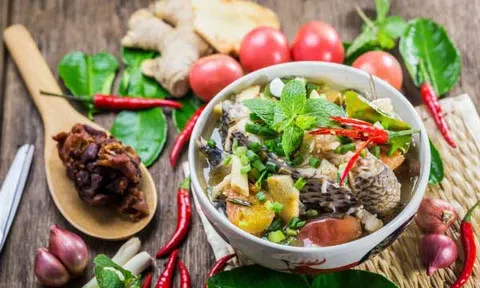Cách nấu món canh chua cá lóc thanh mát chuẩn vị miền Bắc