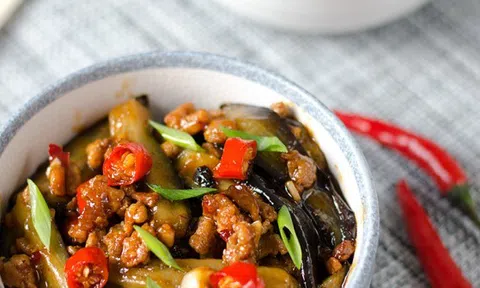 Cách làm cà tím cay Tứ Xuyên kích thích vị giác cho bữa ăn ngon