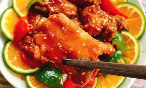 Mát trời, làm ngay món sườn heo sốt cam chua ngọt đậm đà đưa cơm