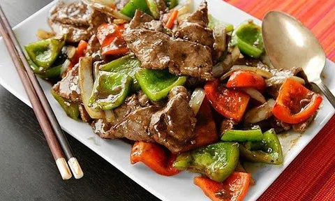 Cách làm món thịt bò sốt tiêu đen thơm ngon khó cưỡng