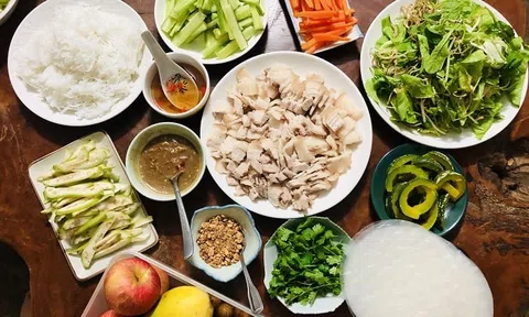 Bánh tráng cuốn thịt heo: Món ngon đậm đà hương vị Đà Nẵng