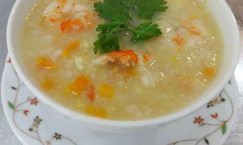 Cách nấu cháo tôm thơm ngon bổ dưỡng cho bé