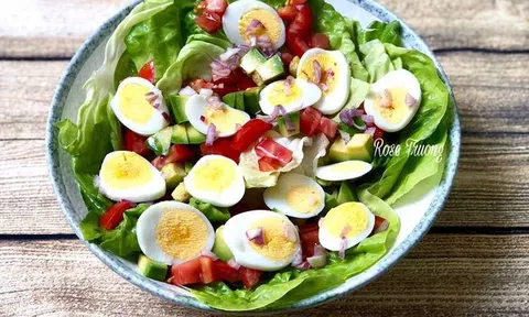 Cách làm salad bơ trứng giúp bạn duy trì vóc dáng như "siêu mẫu"