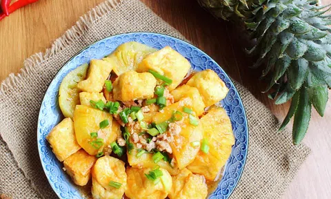 Cách làm đậu phụ sốt dứa lạ miệng cho bữa trưa thêm hương vị