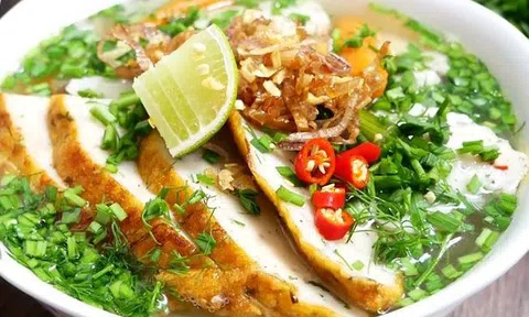 Hướng dẫn làm bánh canh chả cá đậm đà vị quê hương miền Trung