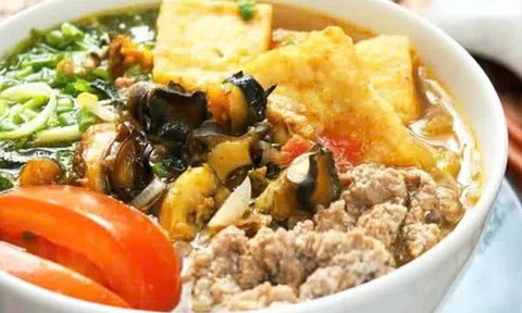 Công thức nấu bún riêu ốc thơm ngon đậm đà, chuẩn hương vị quê nhà