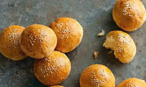 Cách làm bánh mỳ hoa cúc thơm mềm, béo ngậy