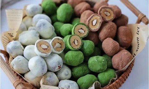 Cách làm táo đỏ bọc hạnh nhân bùi ngon lạ miệng cho dịp Tết