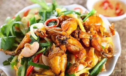 Chế biến đùi ếch chiên bơ khiến trẻ biếng ăn cũng thích