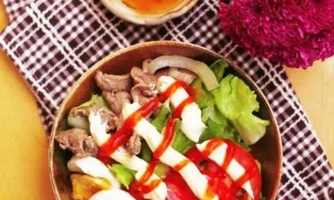 Salad trộn thịt bò xào thanh mát, ngon miệng