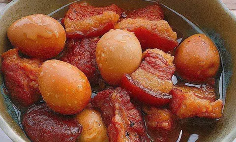 Mẹo làm thịt kho trứng cút đậm đà của nhà hàng nổi tiếng
