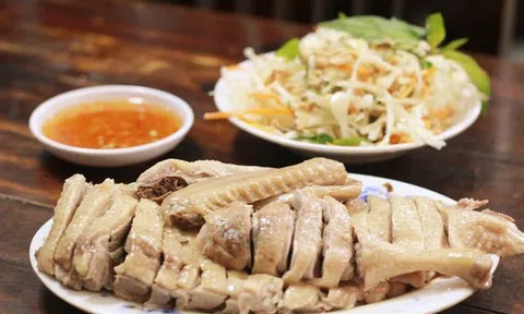 Vịt luộc thơm ngon, mềm ngọt cho ngày tết Đoan ngọ