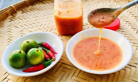 3 cách làm nước chấm hải sản ngon cho món ăn tròn vị