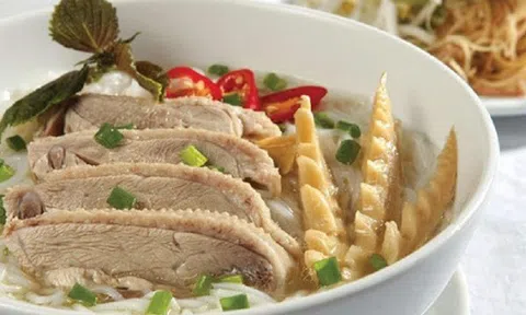 Cách làm bún măng vịt nhanh nhất cho bữa sáng ít thời gian