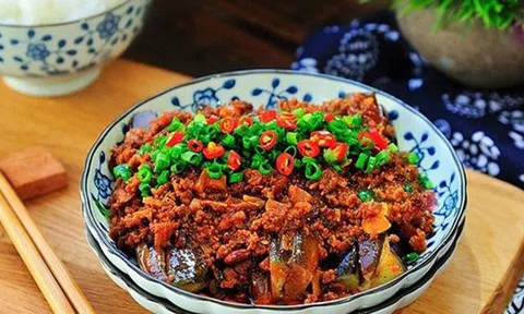 Cách nấu cà tím rim thịt băm đậm đà