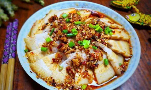 Thịt ba chỉ sốt tỏi ớt - đơn giản nhưng ngon bất ngờ