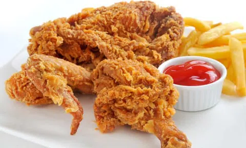 Mẹo nướng gà giòn rụm, ngon không kém KFC