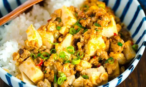 Làm đậu hũ sốt thịt băm theo kiểu này ăn một lần nhớ suốt đời