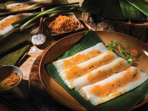 Thưởng thức bánh nậm xứ Huế hương vị làng quê, dân dã
