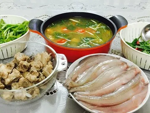 Lẩu cá khoai ngon không thể chối từ cho ngày lạnh