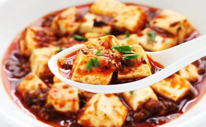 Cách làm món đậu phụ sốt cay Tứ Xuyên đơn giản mà không bị ngán